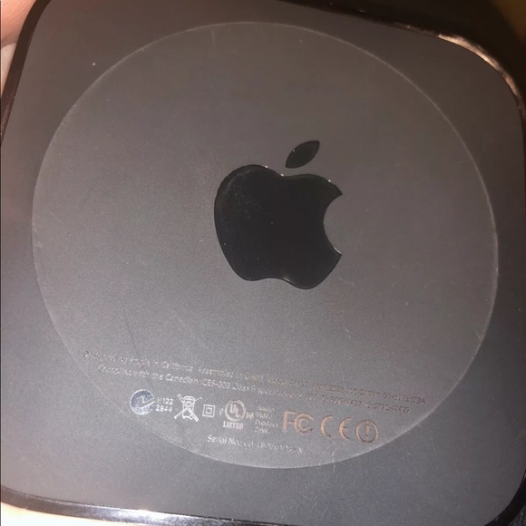 Apple Other - Apple TV (3rd Generation) 8GB  - Black. No Remote.
